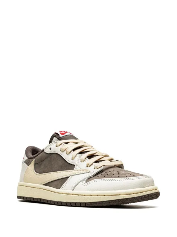 Travis Scott Air Jordan 1 Low
“Reverse Mocha"