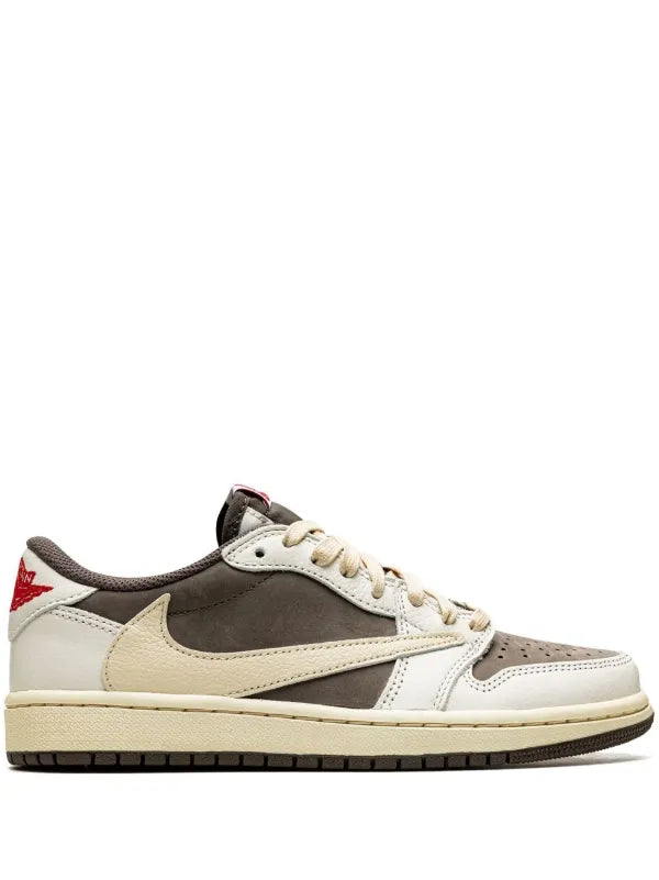 Travis Scott Air Jordan 1 Low
“Reverse Mocha"